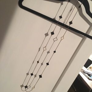 Long clover necklace